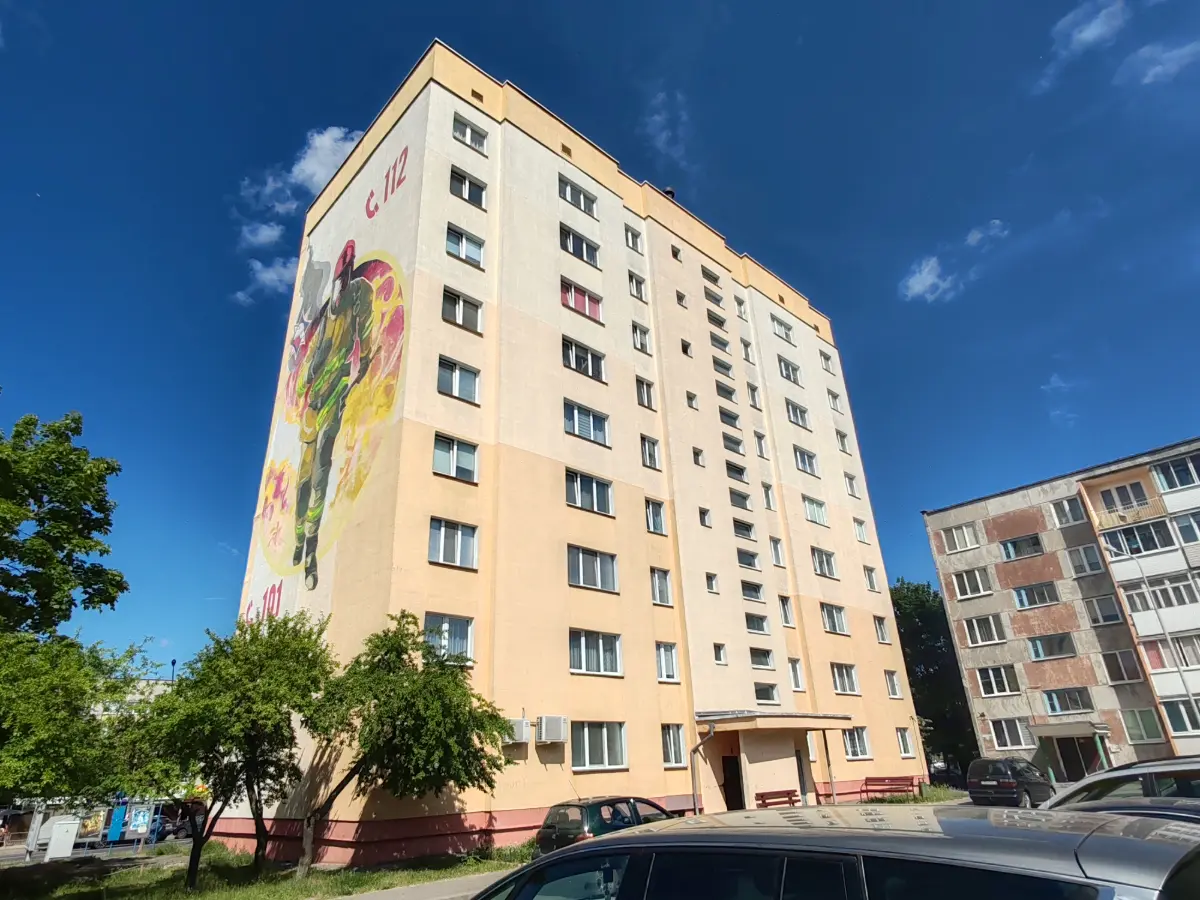 Большая трёхкомнатная квартира — фото 2